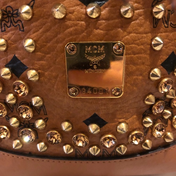 MCM Studded Visetos Mini Bucket Bag **RARE** - Picture 4 of 8
